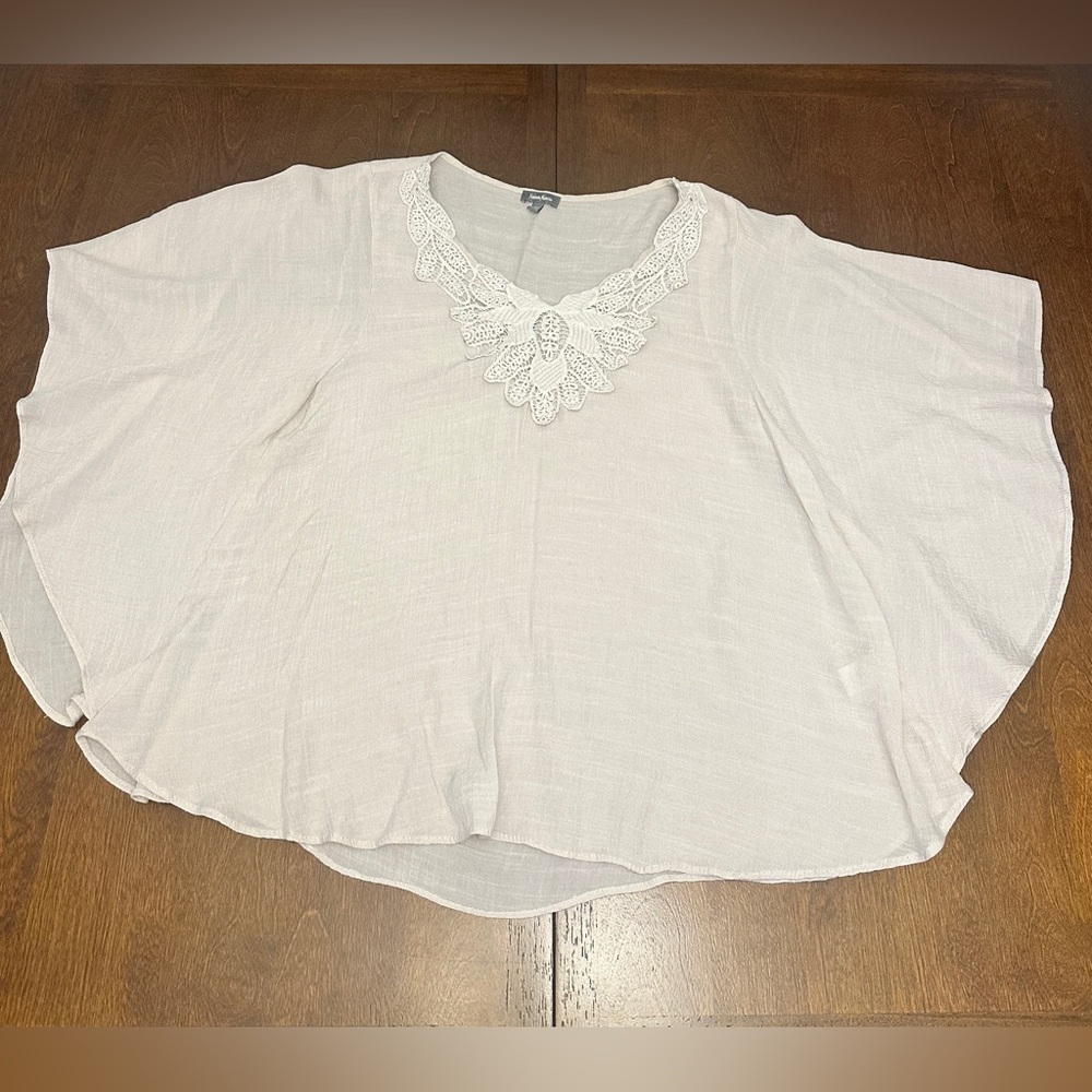 Neiman Marcus Lace Trim Women's Butterfly Poncho Top